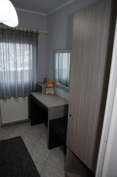 Dimitri'S Mountain House Apartment Karpenisi Bagian luar foto